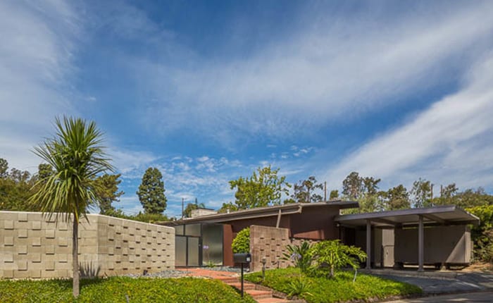 Brentwood architectural house by architect A. Quincy Jones