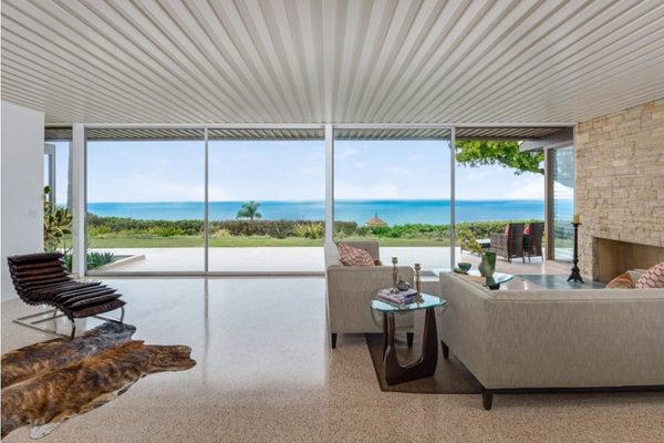 The Hees house by Richard Neutra