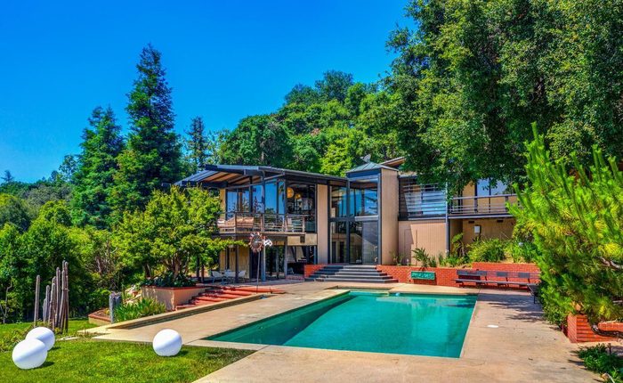 Pasadena Mid Century Modern Architectural Masterpiece by Buff, Straub and Hensman