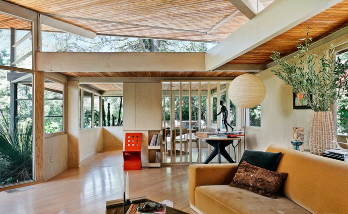 The Lechner House by Rudolph Schindler