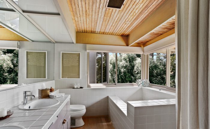 Architectural World-Class-Studio City