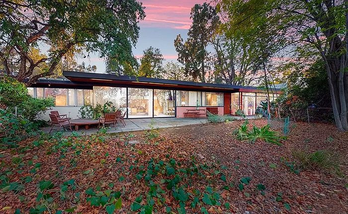 Richard Neutra Auerbacher Home in Redlands