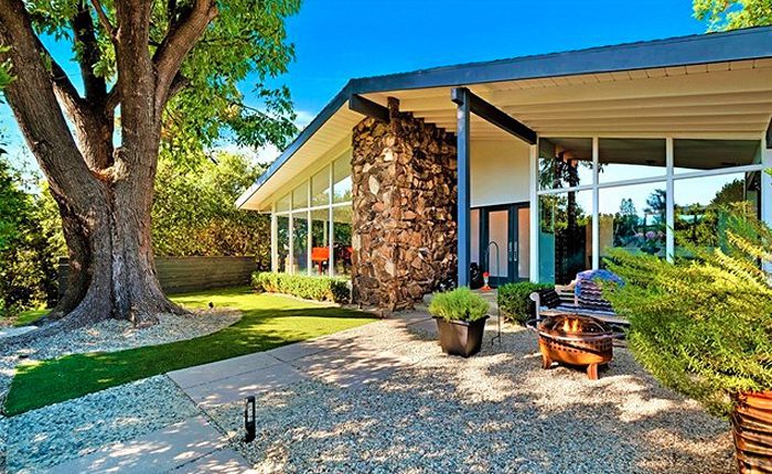 Remodeled Sherman Oaks Mid Century home