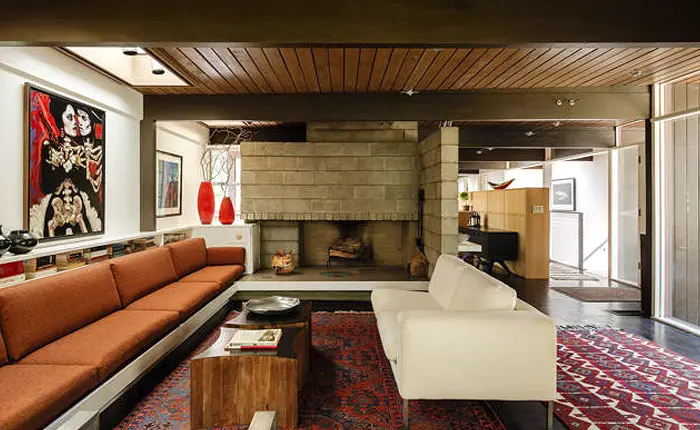 Living room of the John Norton House, designed in 1954 by Buff, Straub and Hensman,