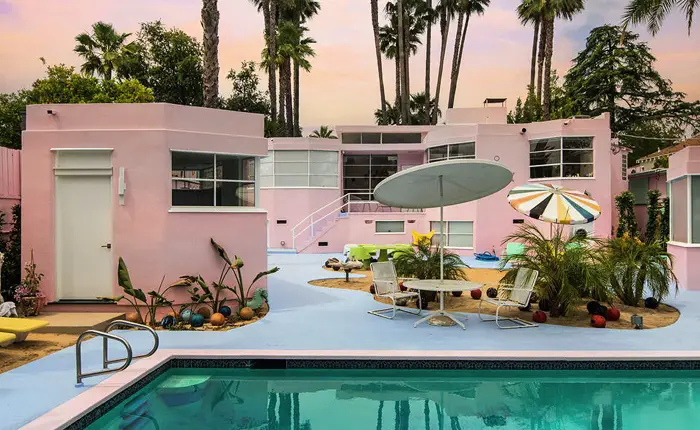 Allee Willis Streamline Moderne home by William Kesling