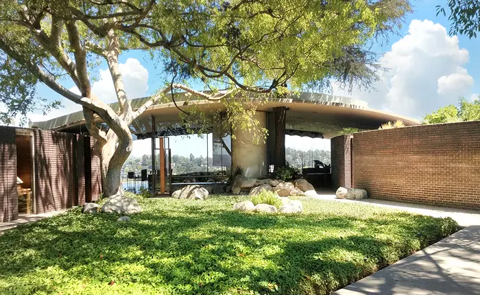 Panoramic hillside and canyon views from John Lautner's architectural masterpiece Silvertop 