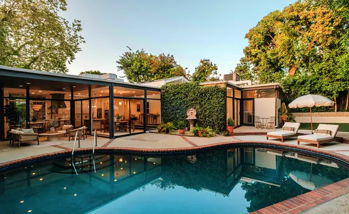 Resort style backyard with pool at Ray Kappe mid century modern Beverly Hills home