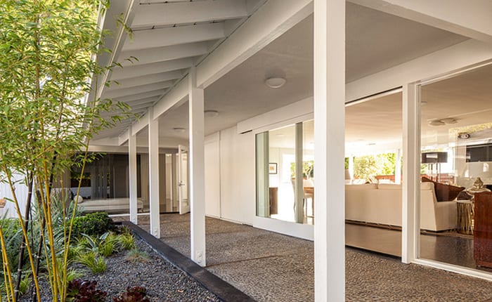 Mid Century home by Richard Dorman