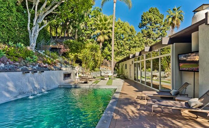 Crestwood Hills Post and Beam home with pool